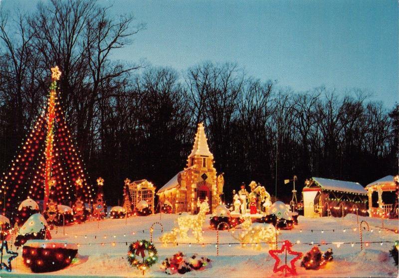 Ballouville ConnecticutMervin Whipple's Christmas Wonderland Postcard C1960S United States
