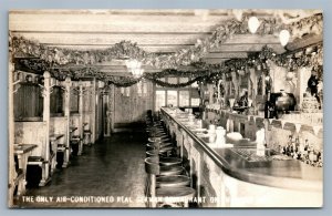 NEW YORK CITY AL MULLER'S RESTAURANT INTERIOR VINTAGE REAL PHOTO POSTCARD RPPC