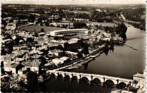 CPA CONFOLENS - Le Pont Vieux l'Hopital et le nouveau (519110)