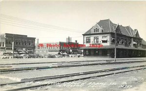 IA, Creston, Iowa, RPPC, Burlington Railroad Depot, Cook Co No M367