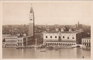 Italy Venezia Palazzo Ducale visto da San Giorgio