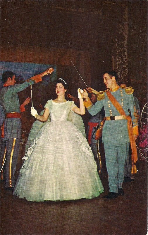 Natchez MS, Confederate Pageant, Young Men & Women in Uniform, Period Dress 1965
