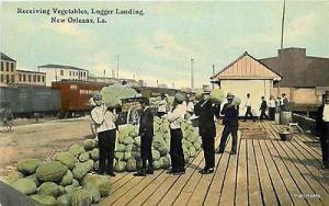 NEW ORLEANS, LA Receiving Vegatables Lugger Landing 4522 ...