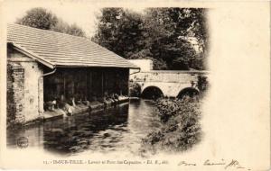 CPA AK IS-sur-TILLE - Lavoir et Pont des Capucins (175906)