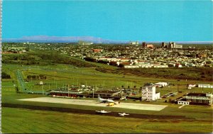 Postcard ON Thunder Bay Bird's Eye View Airport Planes Control Tower 1970s S100