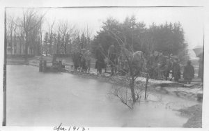 RPPC PEOPLE HOUSE FLOOD DISASTER REAL PHOTO POSTCARD (APRIL 1913)