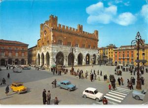 BR50490 Piazza cavalli Piacenza    Italy