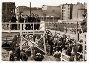 Germany Friedrichstrasse US-Präsidenten J.F. Kennedy 1963 Vintage Postcard BS.35