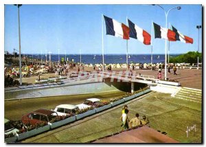 Modern Postcard Arcachon Gironde Place and Jetee Thiers