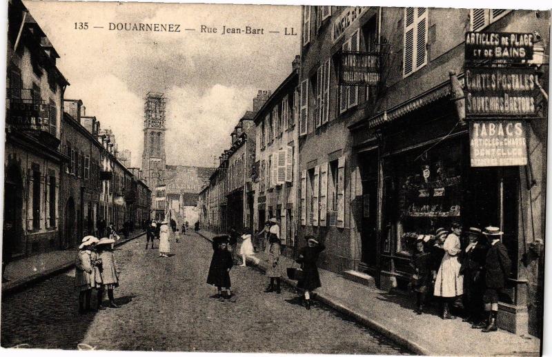 CPA DOUARNENEZ-Rue Jean Bart (188718)