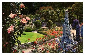 Postcard GARDEN SCENE Victoria British Columbia BC AT3007