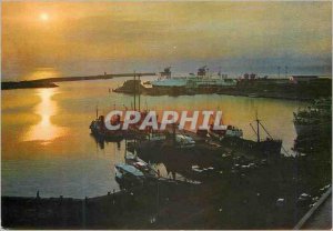Postcard Modern Civitavecchia port it (notturno)