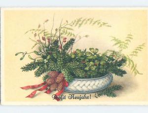 Pre-Linen New Year foreign SHAMROCKS & PINECONES & MISTLETOE IN DISH HL8840@