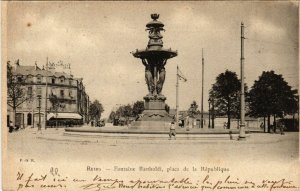 CPA REIMS Fontaine Bartholdi place de la Republique (490618)