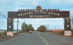 ONTARIO, Canada  GATEWAY ARCH~Welcome To Port Arthur~50's Cars ROADSIDE Postcard