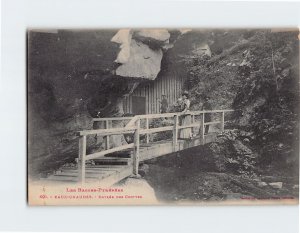 Postcard Entrée Des Grottes Eaux Chaudes France