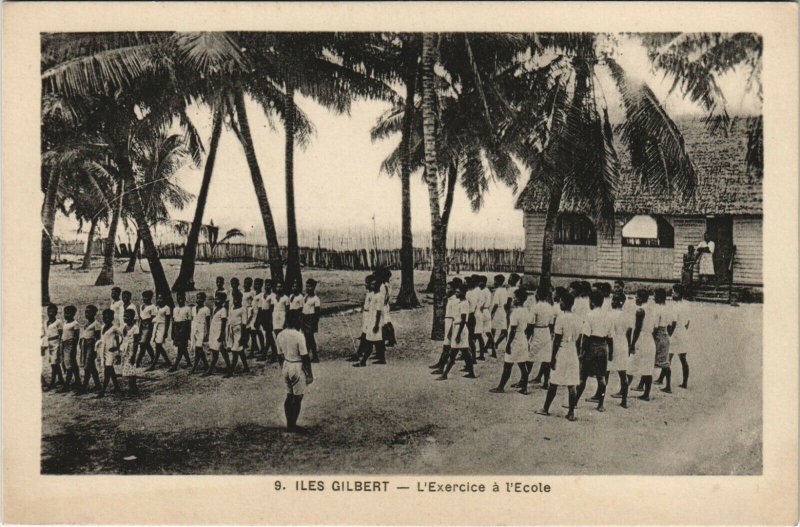 PC KIRIBATI, ILES GILBERT, L'EXERCICE Ã L'ECOLE, Vintage Postcard (b29083)