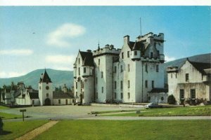 Scotland Postcard - Blair Castle - Blair Atholl - Perthshire - Ref TZ4696