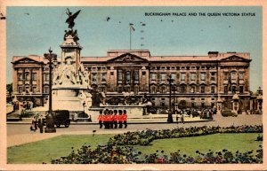 England London Buckingham Palace and The Queen Victoria Statue 1954