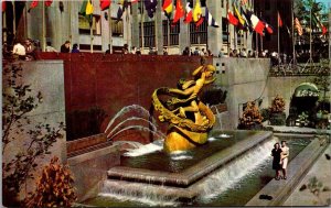 New York City Rockefeller Center Plaza Prometheus Statue