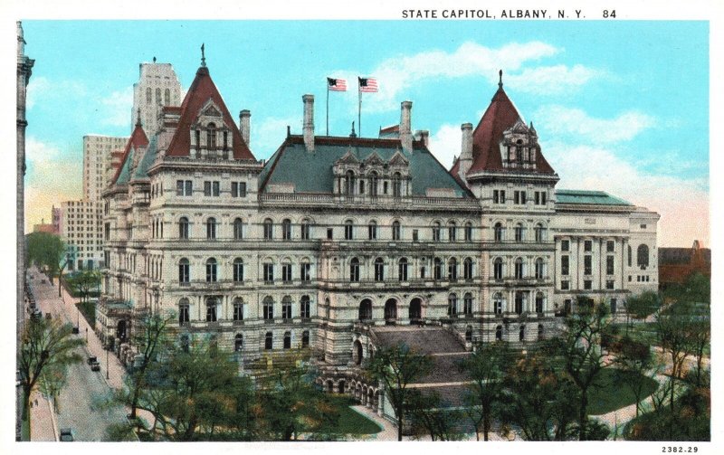 Vintage Postcard State Capitol Building Historical Landmark Albany New York NY