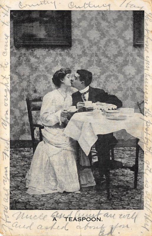 Valentine's Day Romantic 1907 Postcard A Teaspoon Lovers Kiss Over Cup Of Tea