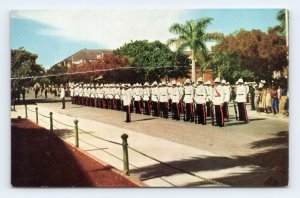 Police on Parade Nassau Bahamas UNP Unused Chrome Postcard E16