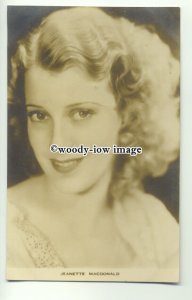 b3233 - Film Actress -  Jeanette Macdonald - postcard by Film Weekly