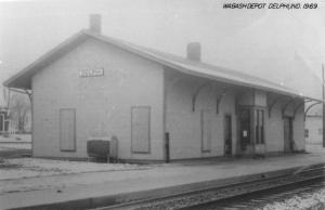 Delphi Indiana Wabash Railroad Depot Real Photo Vintage Postcard K100162