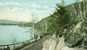 Postcard Early View of Turn Pike Drive in Camden, ME.          Q7