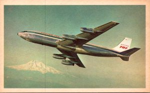 Airplanes Boeing 707