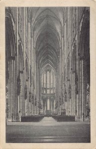 L124 Germany Koeln Cologne Cathedral Interior Gothic vintage postcard