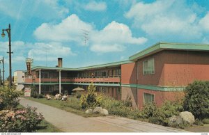 VANCOUVER, British Columbia, 1950-60s; Tourist Town Motel