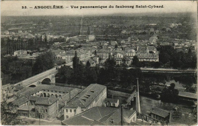 CPA Angouleme- vue panoramique FRANCE (1073667)
