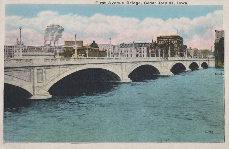 Postcard First Avenue Bridge Cedar Rapids Iowa IA