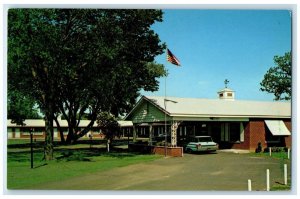 c1950's Maple Manor Motel Car Scene Eau Claire Wisconsin WI Vintage Postcard