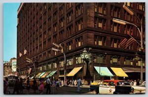 Chicago Illinois~Marshall Field & Company Bldg Street View~Vintage Postcard