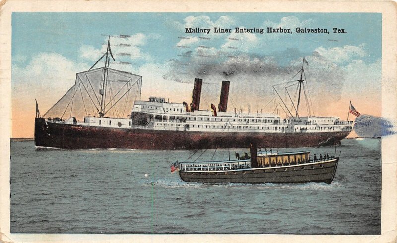 J14/ Ship Postcard c1930 Galveston Texas Mallory Liner Entering Harbor 232