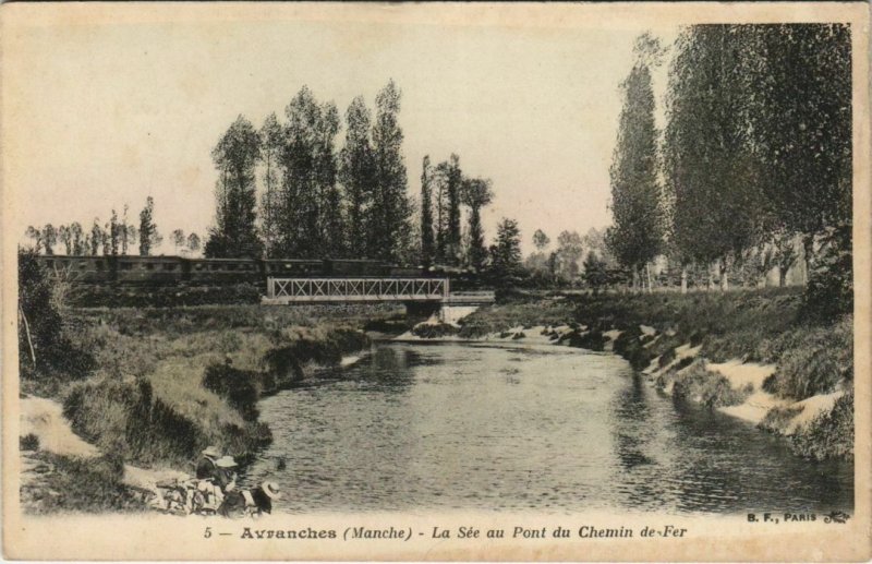 CPA AVRANCHES - La Sée au pont du chemin de Fer (149290)