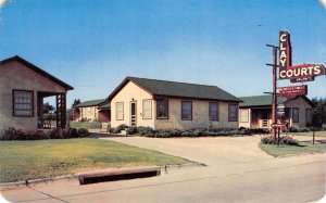 Shamrock, Texas CLAY COURTS Roadside ROUTE 66 Chrome 1950s Vintage Postcard