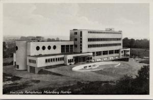 Voorzijde Retraitehuis Molenberg Heerlen Netherlands Unused Postcard E36