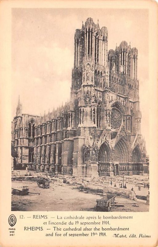 La Cathedral apres le bombardement Reims France Unused 