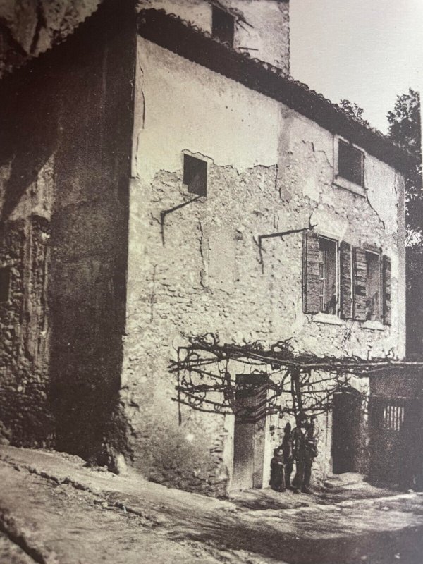 France Fontaine de Vaucluse souvenir album 20 detachable postcards