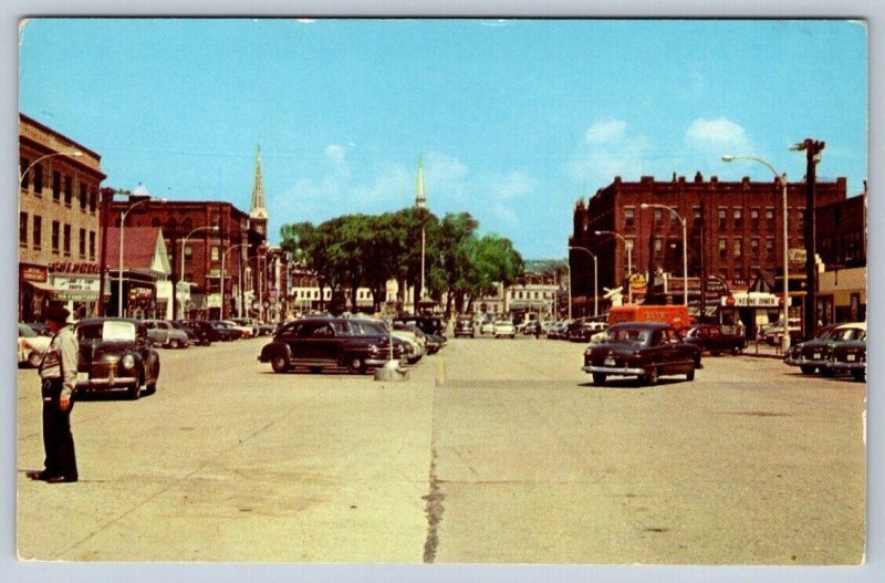 World's Widest Paved Main Street, Keene New Hampshire, Vintage Postcard Old Cars