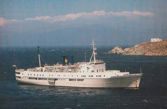 MV Neptune Liner Ship Approaching Skiros Postcard