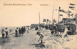 Ostseebad Berg Dievenow i. Pom Strandpartie Dziwnów Poland ca 1910s Postcard