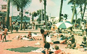 Vintage Postcard Crowded Beach Las Olas Atlantic Blvd. Fort Lauderdale Florida