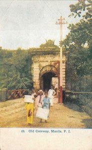 OLD GATEWAY MANILA PHILIPPINES ISLANDS POSTCARD (c. 1910) !!!