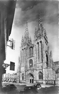 BR20490 La cathedrale Quimper France