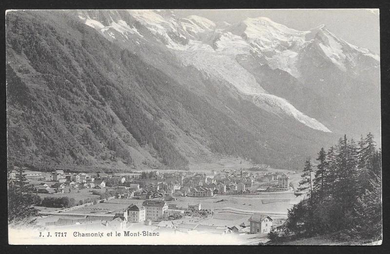 Village at Foot of Mountain Chamonix et le Mont Blanc FRANCE Unused c1910s